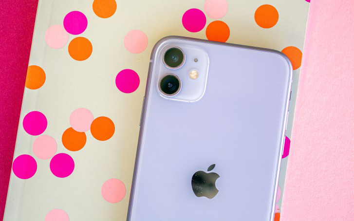 iPhone 11 và Xs Max đều sở hữu đồng thời là cụm camera ké