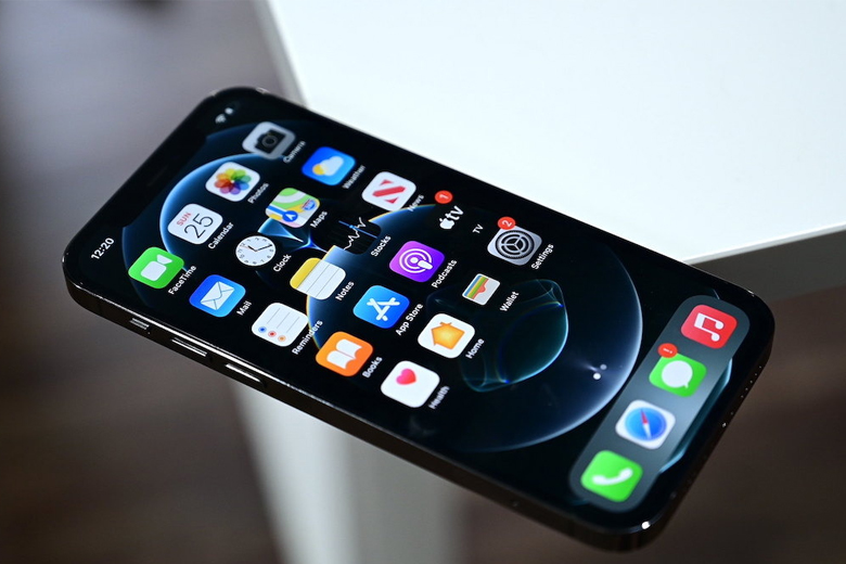 iPhone 13 dự kiến sẽ sử dụng màn hình có tốc độ làm tươi 120Hz