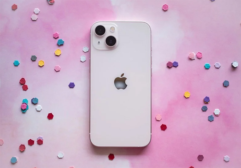 Hơn 40 triệu người dùng mua iPhone 13 trong dịp nghỉ lễ cuối năm