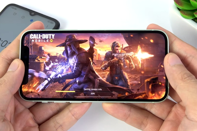 iPhone 12 64GB 99% và 97% sở hữu hiệu năng khủng, cân mọi loại game.