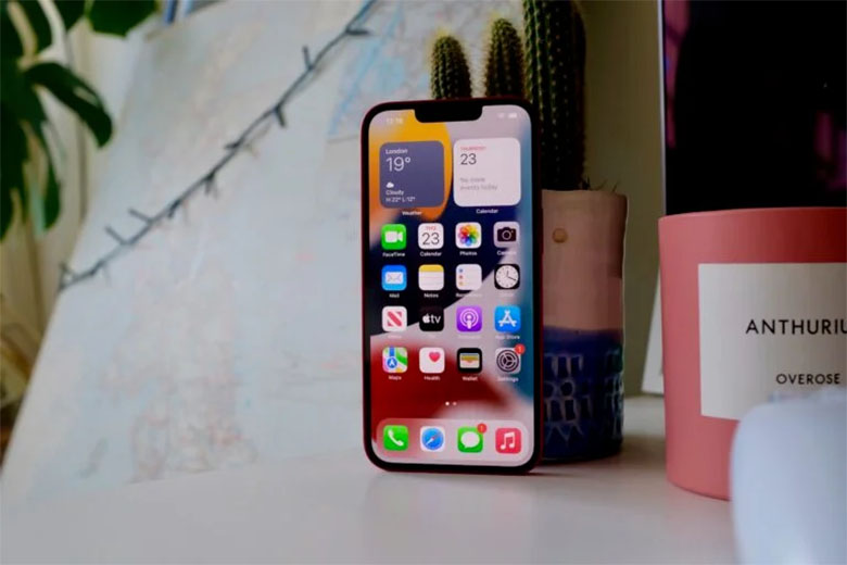 Hiệu suất iPhone 13 cũ đáp ứng tốt nhu cầu hàng ngày