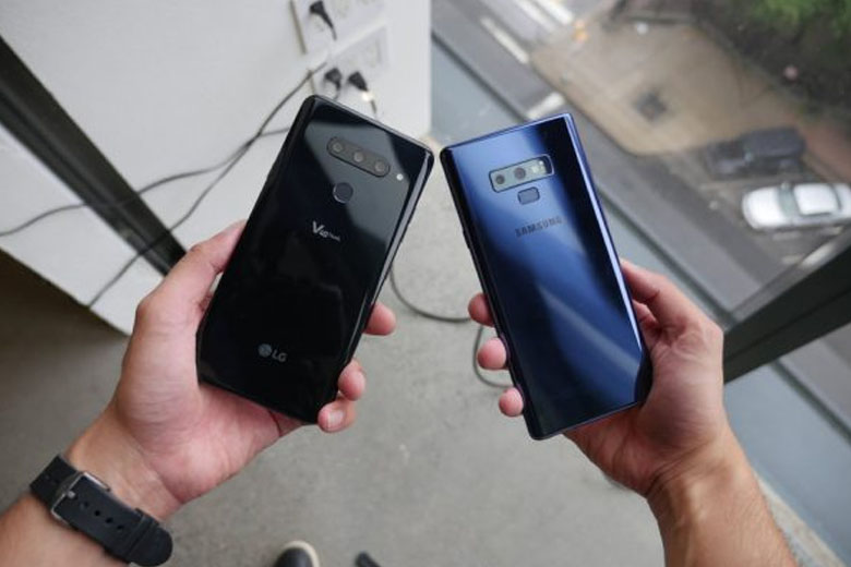  ngôn ngữ thiết kế của LG V40 ThinQ và Galaxy Note 9 gần như tương đồng
