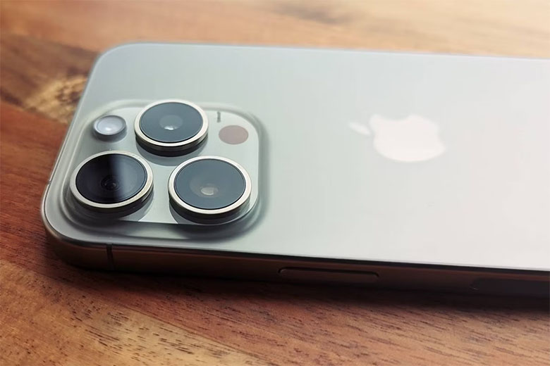 iPhone 15 Pro lại là thiết bị quay video tốt nhất.