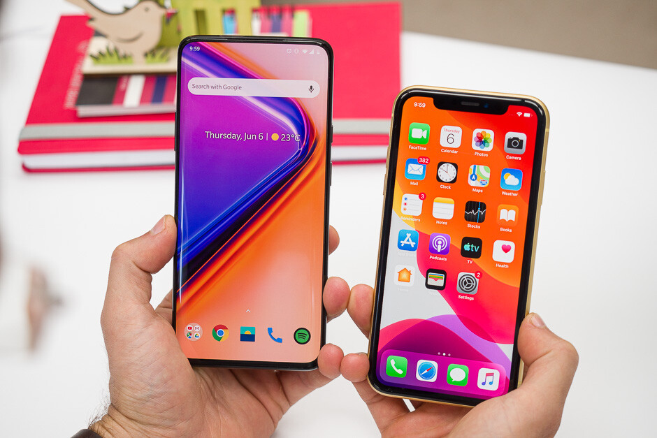 OnePlus 7 Pro 5G vs iPhone X 