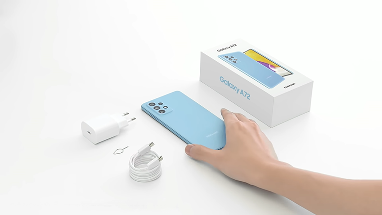 Samsung-Galaxy-A72-Unboxing