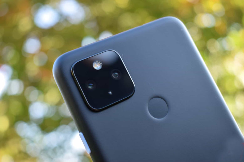 Google Pixel 4A 5G 128GB (New Nobox) có camera góc rộng 12.2MP và camera góc siêu rộng 16MP