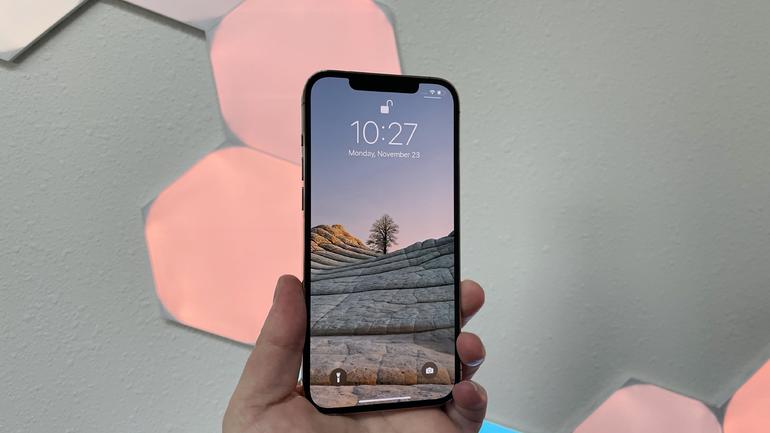 Màn hình iPhone 12 Pro Max