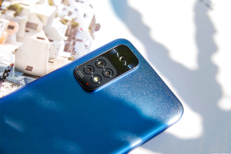 Redmi Note 11 chụp ảnh sắc nét