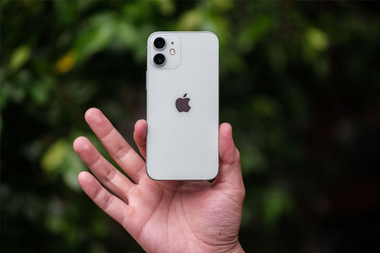 iPhone 12 mini 64GB có ngoại hình đẹp