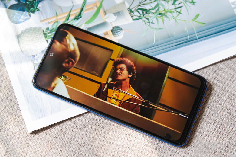 Redmi Note 11 hiển thị chân thật