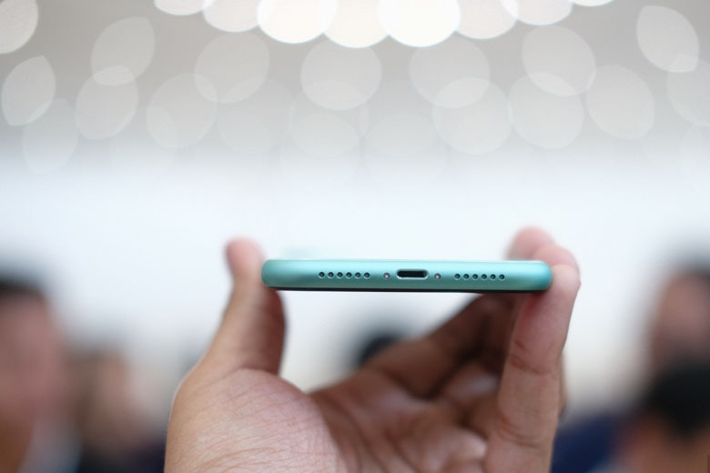 iPhone 11 128GB giá rẻ có thời lượng pin tốt
