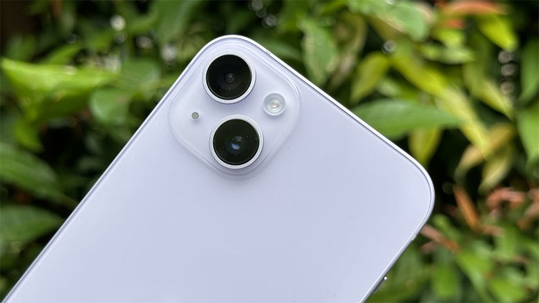 iPhone 14 Plus 512GB vẫn được trang bị hệ thống camera kép