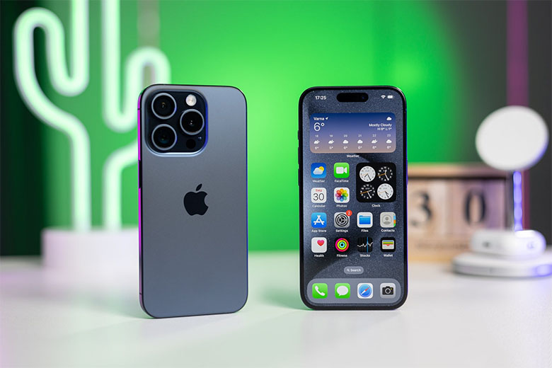 Màn hình ProMotion 6,1 inch - Viên mỏng hơn trên iPhone 15 Pro 128GB Quốc tế
