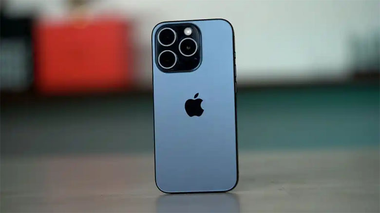 Apple đã chuyển sang khung Titanium trên iPhone 15 Pro 128GB Quốc tế