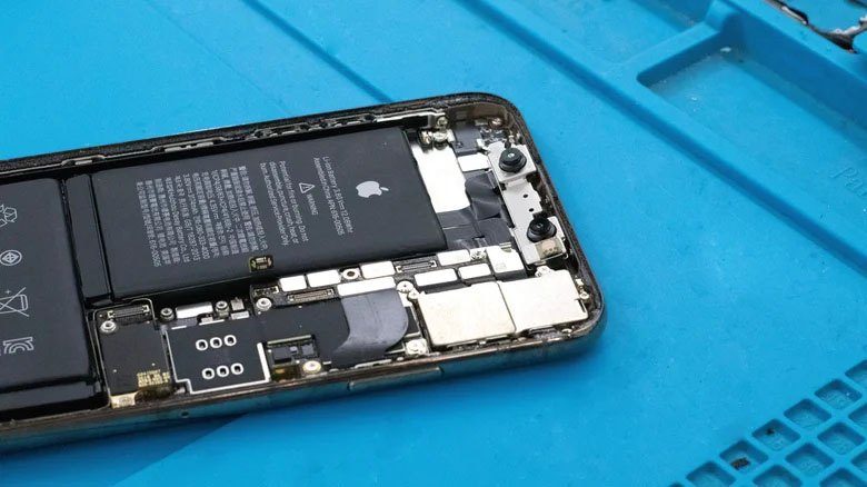 Vì sao sản xuất iPhone tốn kém hơn?