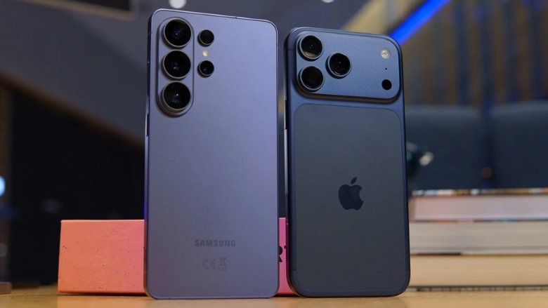 nen-mua-galaxy-s26-ultra-hay-iphone-17-pro-max-xtsmart