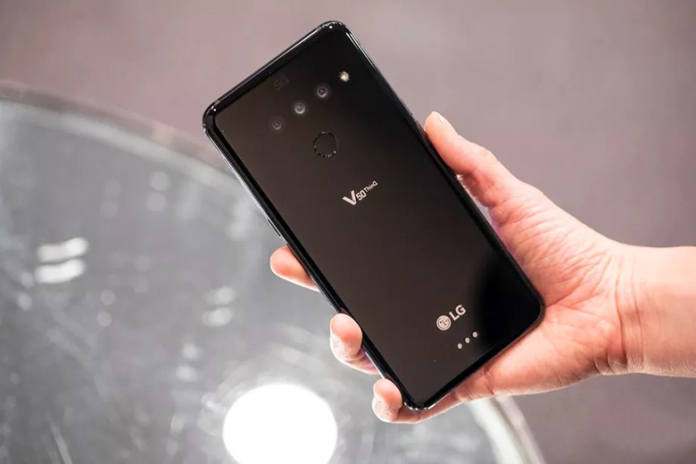 LG V50 giá ưu đãi tại XTsmart