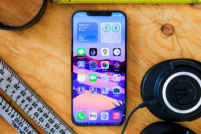 iPhone có thời lượng pin khá tốt