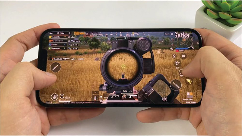 iPhone 12 Pro Max chơi game không ngon