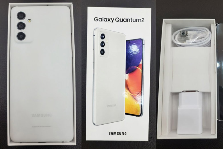 Galaxy Quantum2 đi kèm với bộ sạc 15W