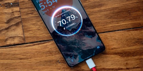 Có nên sạc đầy pin điện thoại mới lần đầu không? Sự thật nhiều người chưa biết