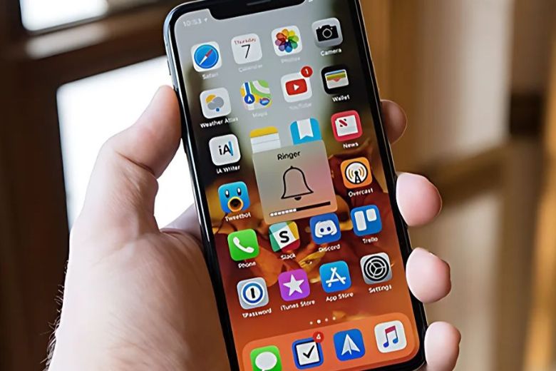 Cách tắt tiếng chụp ảnh iPhone bằng phím cứng