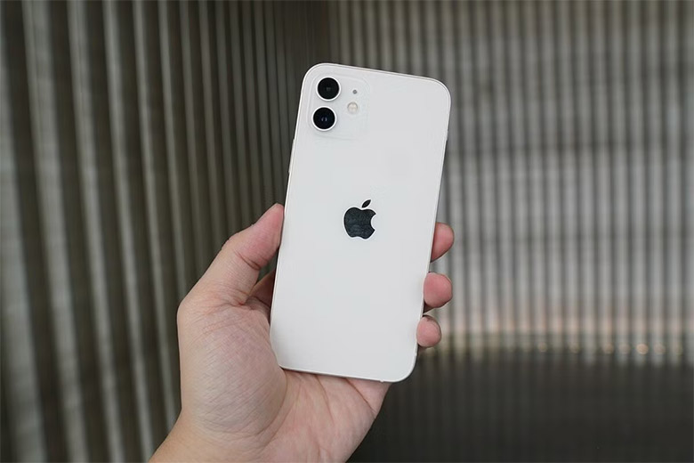 iPhone 12 cũ giá chỉ từ 7 triệu