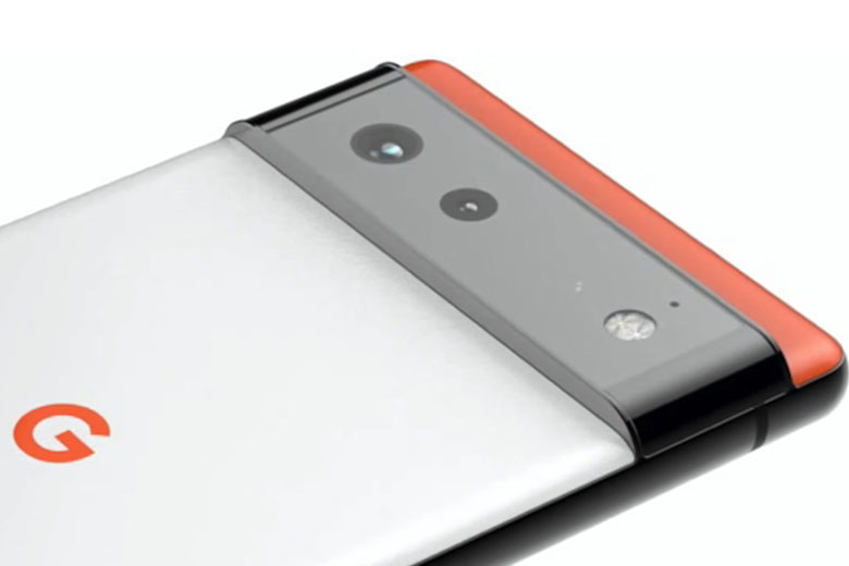 Pixel 6 XL được trang bị một cụm camera lồi lớn và kéo dài theo chiều ngang của điện thoại
