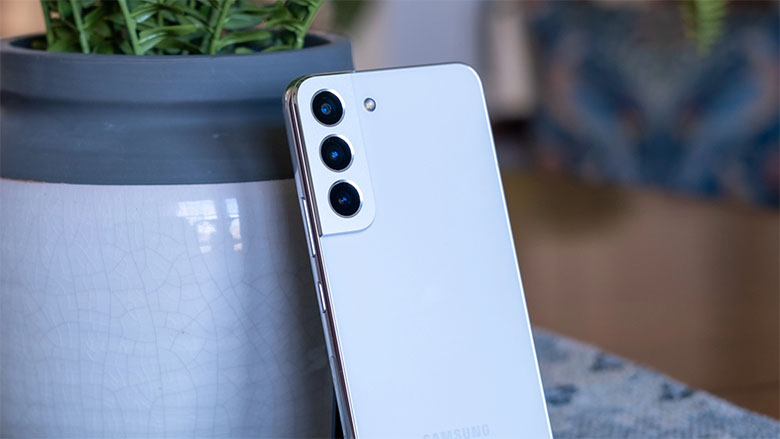 Camera Galaxy S22 có độ phân giải lớn hơn Galaxy Z Flip 4