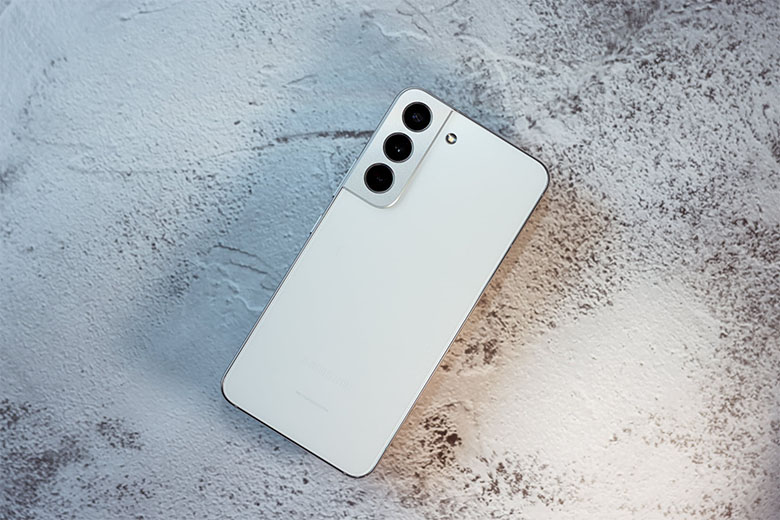 mua Galaxy S22 bạn sẽ có khá nhiều tùy chọn màu sắc ấn tượng