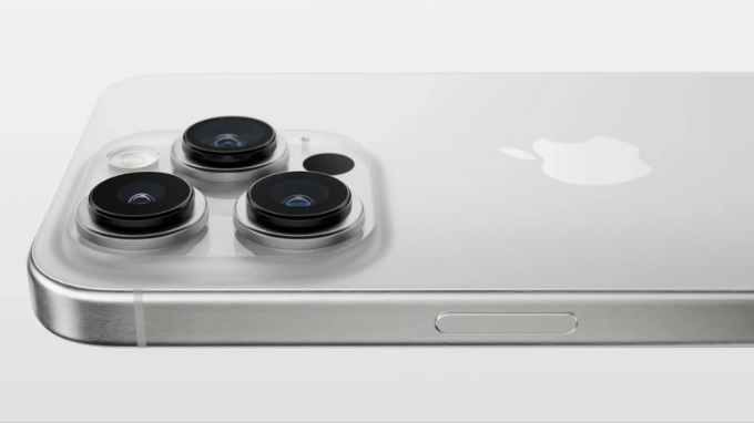 iphone-15-series-duoc-san-xuat-voi-san-luong-khung-xtsmart