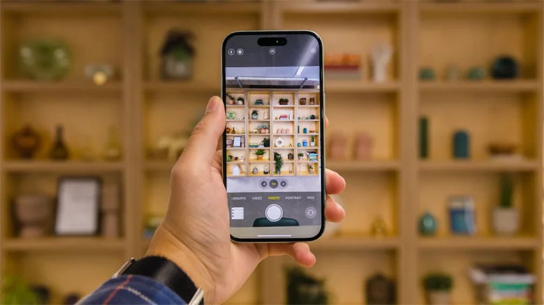 iPhone 15 vẫn giữ thế mạnh truyền thống của Apple ở khả năng quay video