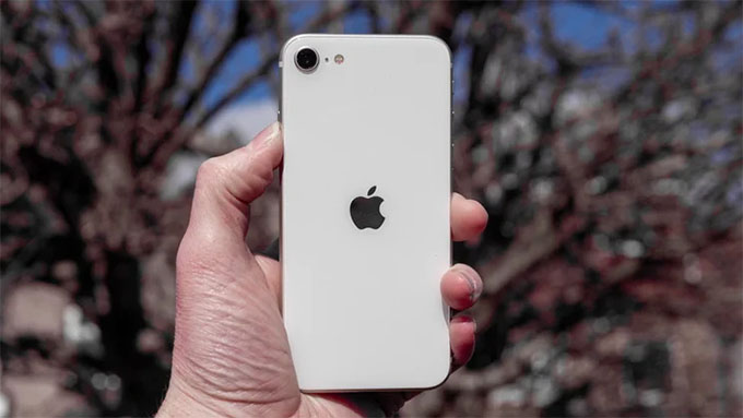 iPhone SE 3 có còn đáng mua trong năm 2026?