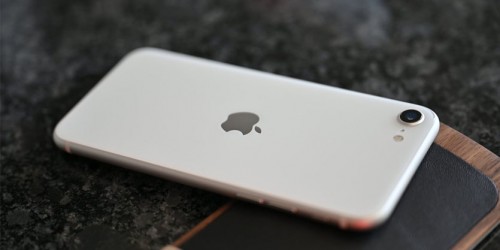 iPhone SE 2026 còn đáng mua không? Sự thật từ trải nghiệm thực tế