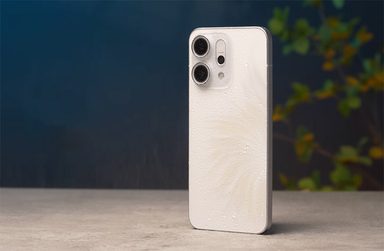 Để so sánh OPPO Reno 14 và iPhone 13 về mặt thiết kế