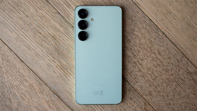 Samsung Galaxy S25 nhẹ hơn 7g và mỏng hơn 0.6mm