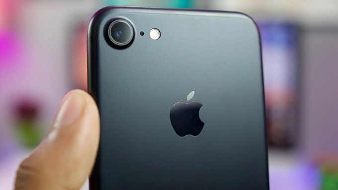 camera iPhone 7 128GB cũ cũng được trang bị 1 ống kính