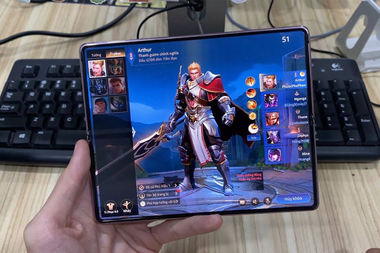 Galaxy Z Fold 3 có hiệu năng mạnh mẽ