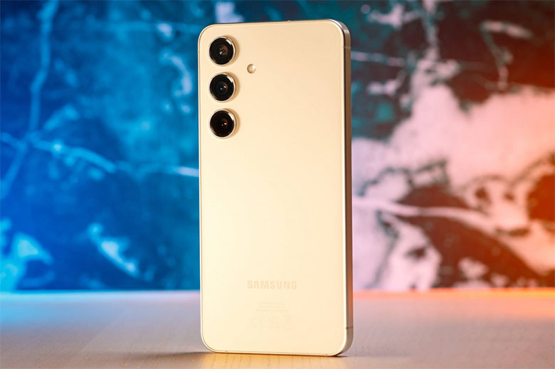 Samsung Galaxy S24 cũ - Flagship nhỏ gọn