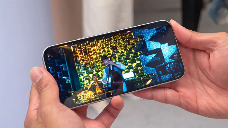Cả Pixel 11 và Galaxy S26 đều sở hữu màn hình 6,3 inch
