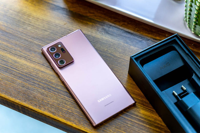 camera Galaxy Note 20 Ultra cũng là một trong những ưu điểm nổi bật