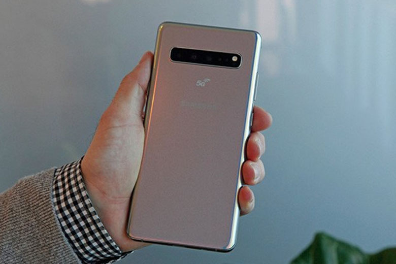 Galaxy S10 5G 256GB cũ Hàn Quốc được hoàn thiện hơn về thiết kế