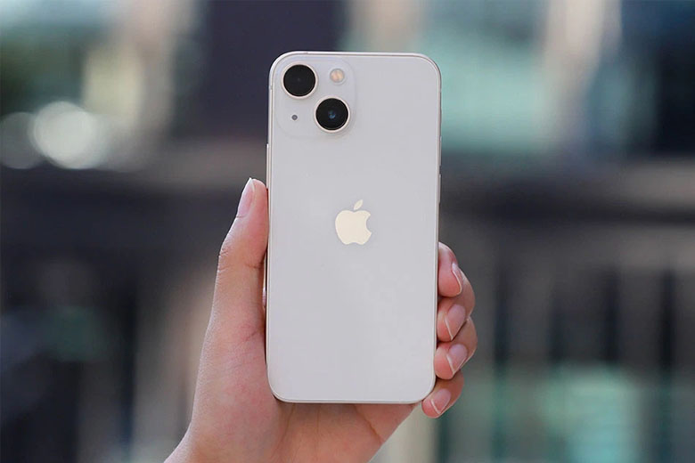 iPhone 13 mini và iPhone 13 chụp ảnh chuyên nghiệp