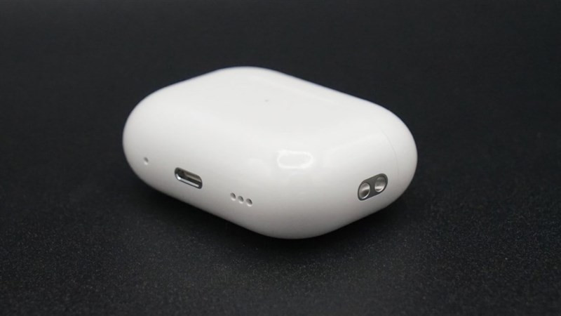airpods-cong-sac-usb-c-xtsmart