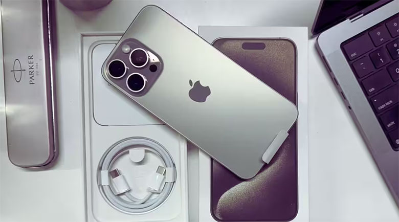 thiet-ke-iphone-15-pro-max-xtsmart