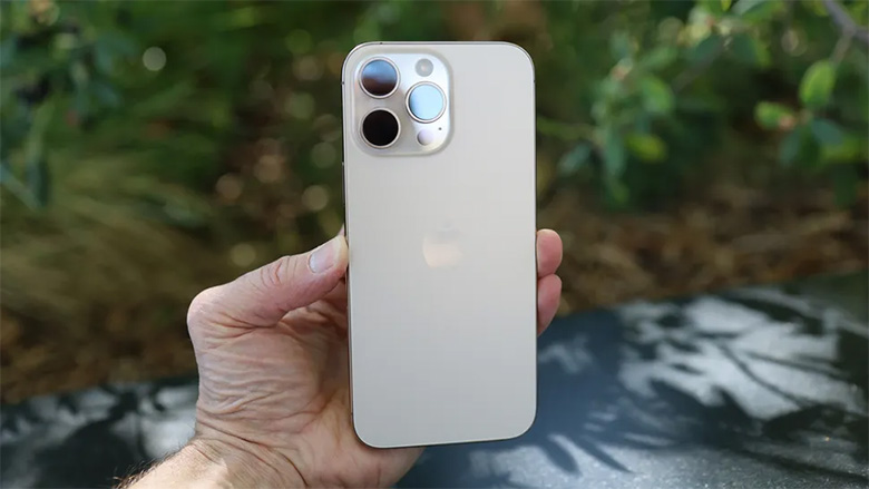 iPhone 16 Pro Max 256GB VN/A là model lớn nhất và nặng nhất trong dòng iPhone 16