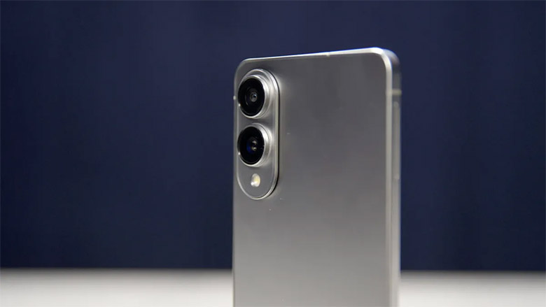  S25 Edge lại chọn một hướng đi khác khi trang bị camera chính lên đến 200MP