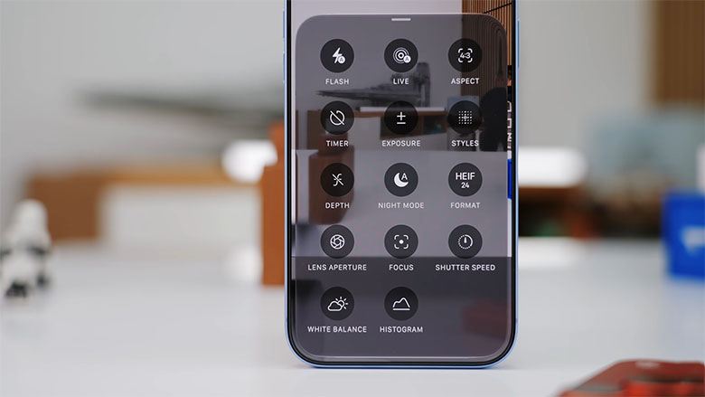Apple bổ sung bộ Pro Controls cho phép chỉnh tay ISO