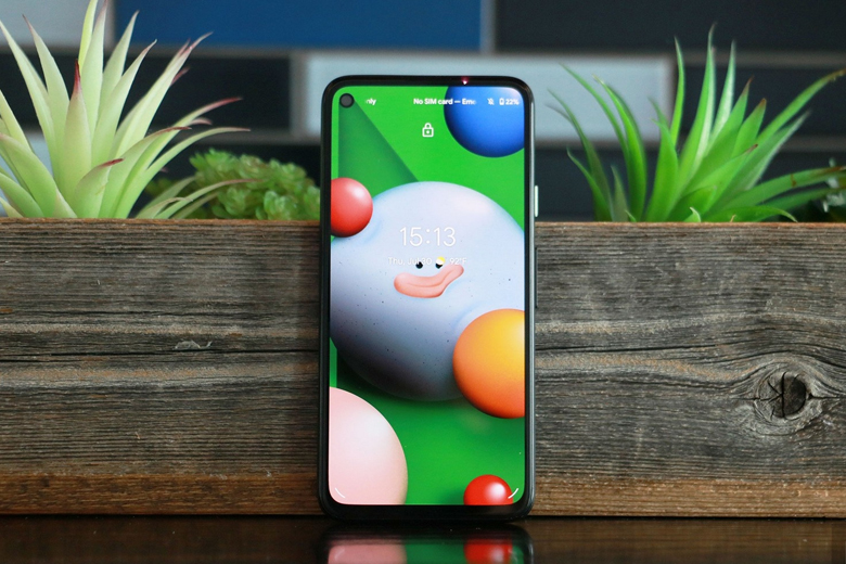 So sánh Google Pixel 5 và iPhone 11