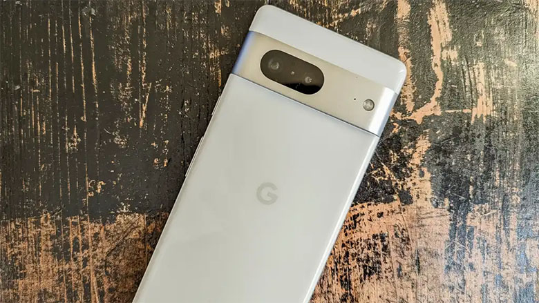 Google Pixel 7 có cảm biến chính 50 megapixel và camera siêu rộng 12 megapixel